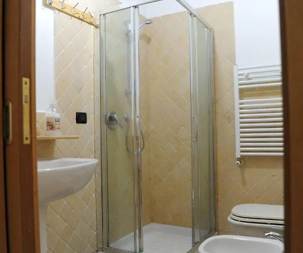 Palazzo Grigio Affittacamere Bari